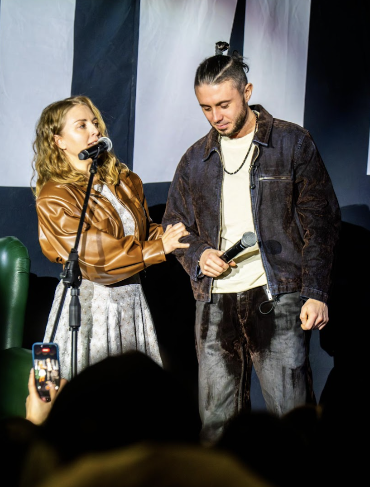 Сміялися всі: Тарас Тополя просто на сцені став "учнем" зіркової викладачки вокалу